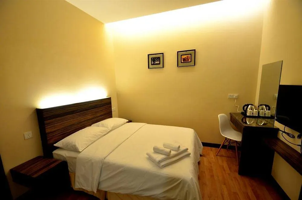 **  Little Gaya Hotel Kota Kinabalu Malaysia