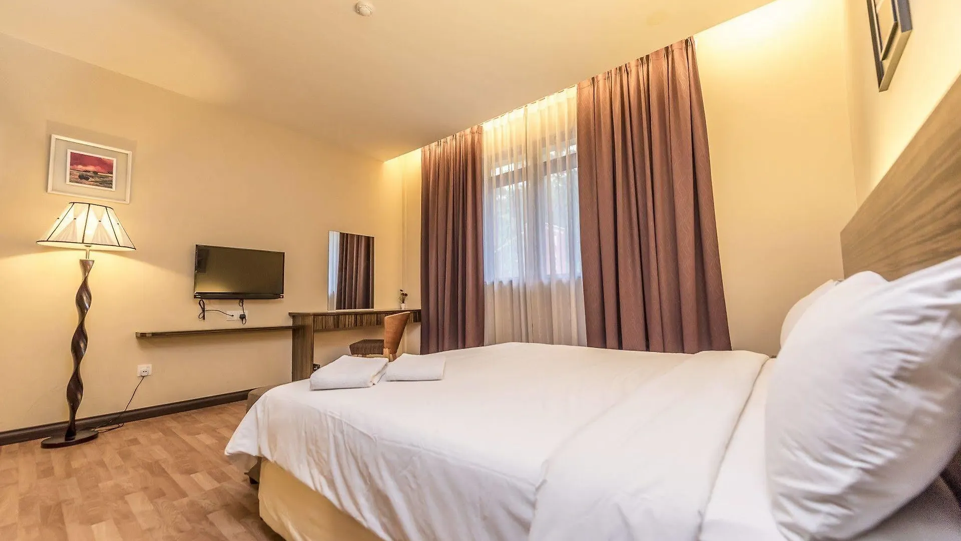 **  Little Gaya Hotel Kota Kinabalu Malaysia